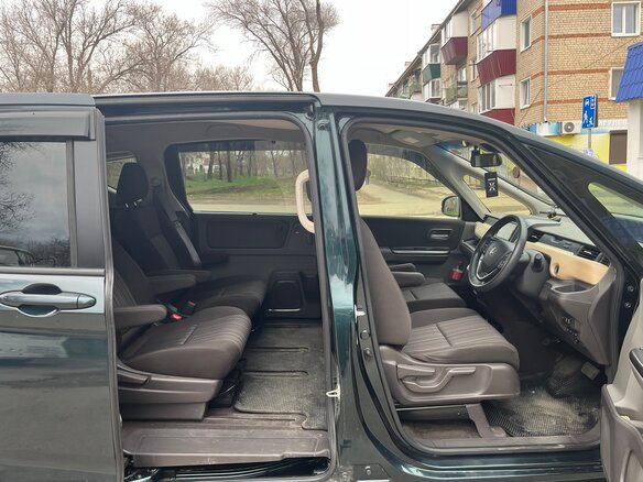 2019 Honda Freed II, зелёный, 1550000 рублей - вид 15