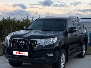 2022 Toyota Land Cruiser Prado 150 Series Рестайлинг 3, чёрный, 5290000 рублей, вид 1