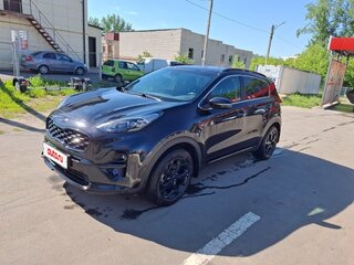 2021 Kia Sportage IV Рестайлинг, чёрный, 2400000 рублей, вид 1