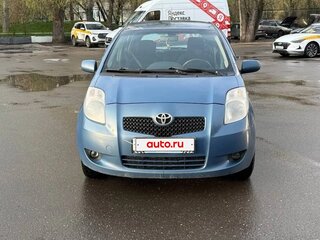 2008 Toyota Yaris II, голубой, 530000 рублей, вид 2