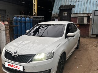 2018 Skoda Rapid I Рестайлинг, белый, 1050000 рублей, вид 1