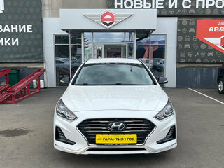 2019 Hyundai Sonata VII (LF) Рестайлинг, белый, 1899870 рублей, вид 2