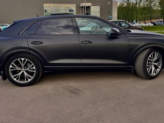 2018 Audi Q8 55 TFSI I (4M), чёрный, 5300000 рублей, вид 4