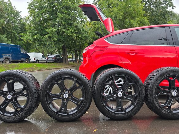2012 Ford Focus III, красный - вид 23