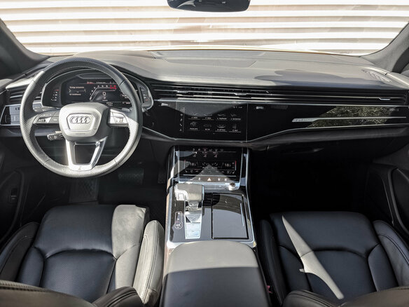 2018 Audi Q8 55 TFSI I (4M), оранжевый, 5150000 рублей - вид 14
