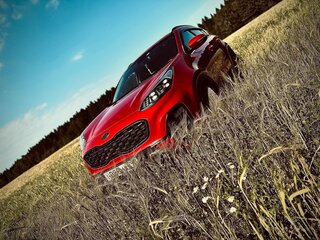 2021 Kia Sportage IV Рестайлинг, красный, 3088000 рублей, вид 5