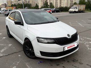 2018 Skoda Rapid I Рестайлинг, белый, 725000 рублей, вид 1