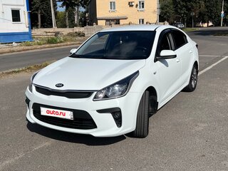 2018 Kia Rio IV, белый, 1400000 рублей, вид 2