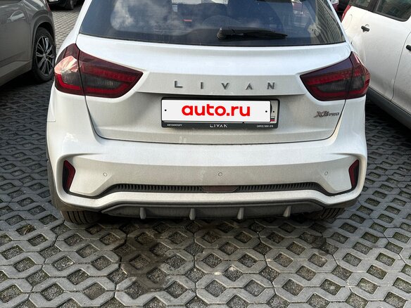 2023 Livan X3 Pro, белый - вид 1