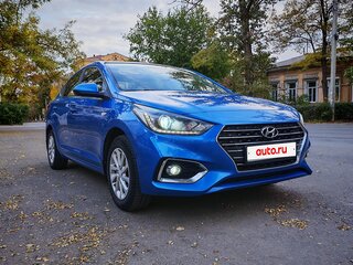 2017 Hyundai Solaris II, синий, 1450000 рублей, вид 1