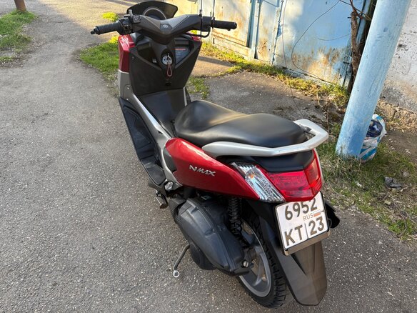 2017 Yamaha NMAX, красный, 210000 рублей - вид 4