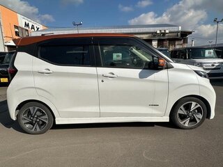 2023 Nissan Dayz MHEV II, белый, 815000 рублей, вид 2