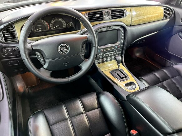 2003 Jaguar S-Type R I, чёрный - вид 8