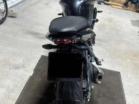 2013 Triumph Street Triple, чёрный, 595000 рублей, вид 3