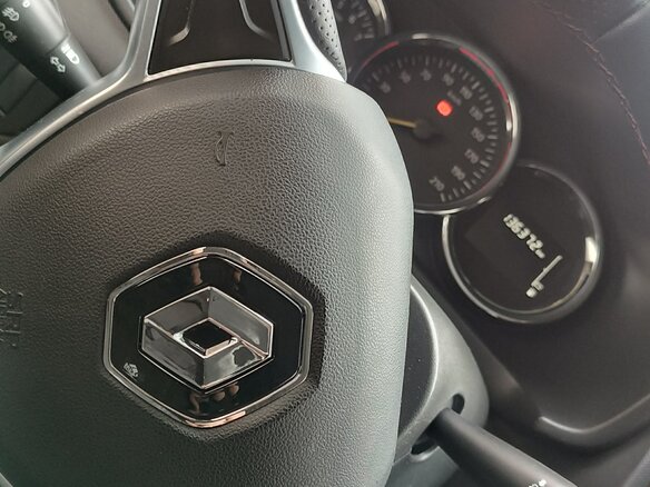 2019 Renault Logan II Рестайлинг, серый, 800000 рублей - вид 17
