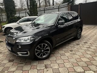 2017 BMW X5 30d III (F15), серый, 3950000 рублей, вид 1