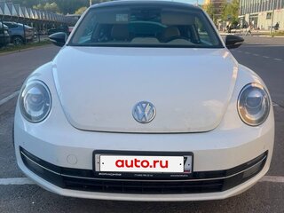 2014 Volkswagen Beetle II (A5), белый, 1350000 рублей, вид 1