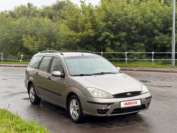 2004 Ford Focus I Рестайлинг, серый - вид 2