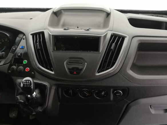 2018 Ford Transit, бежевый, 1354300 рублей - вид 12