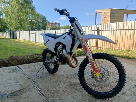 2019 Husqvarna TC 85, белый, 335000 рублей, вид 1