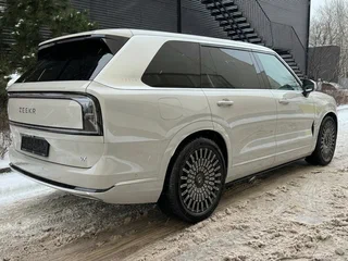 2026 Zeekr 9X 70 kWh, белый, 11640000 рублей, вид 3