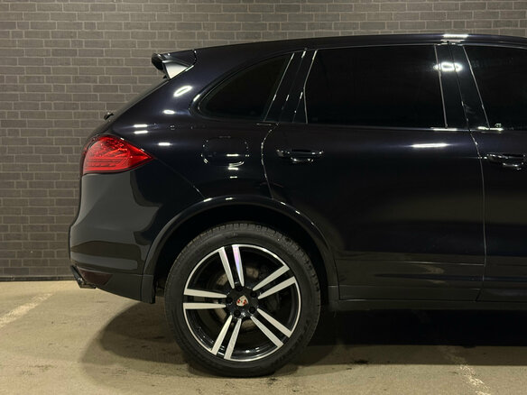 2011 Porsche Cayenne S II (958), чёрный, 2080000 рублей - вид 12