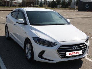 2018 Hyundai Elantra VI (AD), белый, 1550000 рублей, вид 3