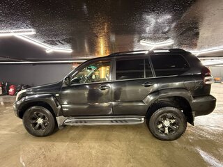 2008 Toyota Land Cruiser Prado 5-speed 120 Series Рестайлинг, чёрный, 1950000 рублей, вид 5