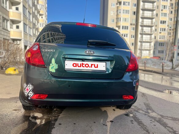 2009 Kia Ceed I, зелёный, 900000 рублей - вид 2