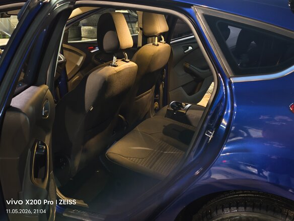 2015 Ford Focus III Рестайлинг, синий, 1050000 рублей - вид 32