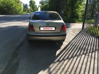 2002 Volkswagen Bora I, бежевый, 350000 рублей, вид 2