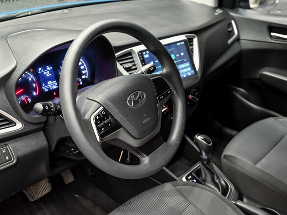 2017 Hyundai Solaris II, синий, 1320000 рублей - вид 18