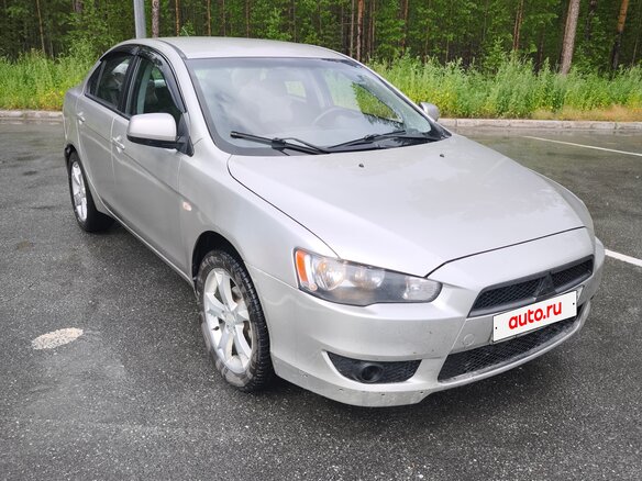 2012 Mitsubishi Lancer X Рестайлинг, серый, 750000 рублей - вид 3