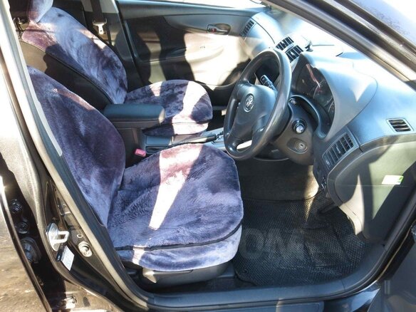 2011 Toyota Corolla Fielder X (E140, E150) Рестайлинг, чёрный, 750000 рублей - вид 12