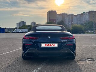 2022 BMW 8 серии M850i xDrive II (G14/G15/G16) Рестайлинг, синий, 9950000 рублей, вид 4