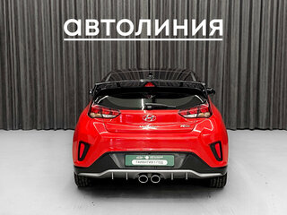 2019 Hyundai Veloster II, красный, 2095000 рублей, вид 4