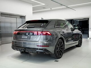 2026 Audi Q8 50 TDI I (4M) Рестайлинг, серый, 14800000 рублей, вид 2