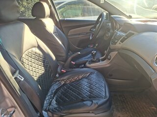 2011 Chevrolet Cruze I, серебристый, 550000 рублей, вид 5