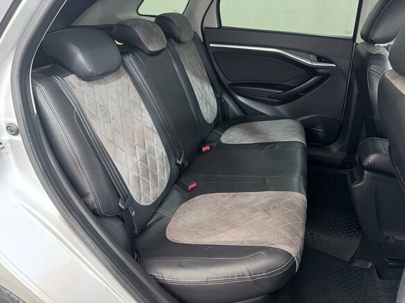 2018 Lada (ВАЗ) Vesta SW I, серебристый - вид 22