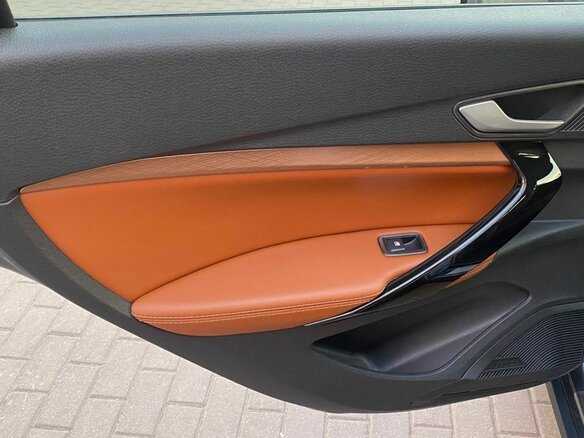 2026 Lada (ВАЗ) Vesta SW Cross I Рестайлинг (NG), серый, 2038000 рублей - вид 11