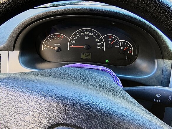 2011 Lada (ВАЗ) Priora I, серебристый, 180000 рублей - вид 5