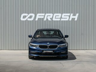 2016 BMW 5 серии 530d xDrive VII (G30/G31/G38), синий, 4250000 рублей, вид 3
