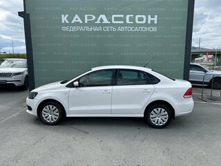 2011 Volkswagen Polo V, белый, 700000 рублей, вид 3