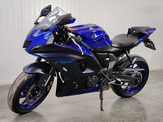 2022 Yamaha YZF-R7, синий, 829000 рублей, вид 3