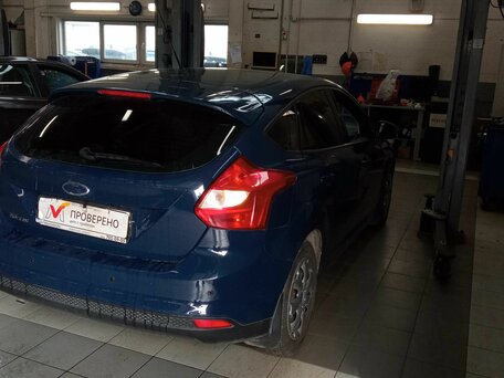 2014 Ford Focus III, синий, 699000 рублей, вид 3
