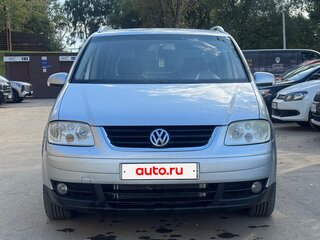 2004 Volkswagen Touran I, белый, 680000 рублей, вид 2