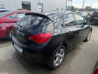 2011 Opel Astra J, чёрный, 400000 рублей, вид 2