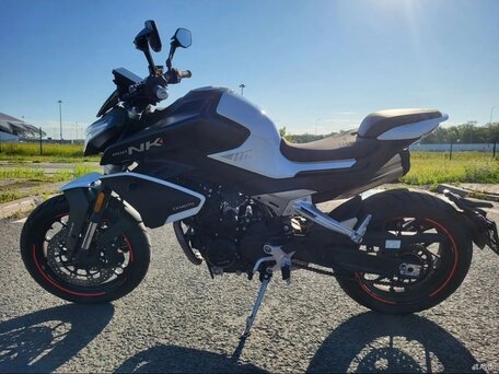2024 CFMoto 800NK, белый, 670000 рублей, вид 2