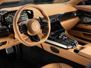 2026 Aston Martin Vanquish III, зелёный, 66164800 рублей, вид 3