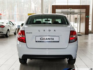 2026 Lada (ВАЗ) Granta I Рестайлинг, белый, 1101000 рублей, вид 5